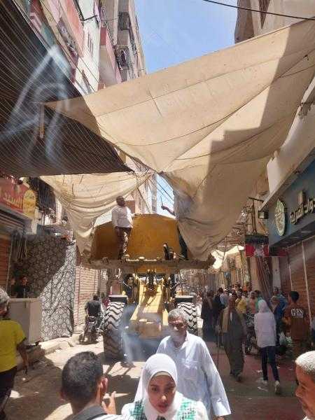 محافظ أسيوط: إزالة إشغالات القيسارية والسكة الجديدة ضمن خطة شاملة لإعادة الانضباط الحضري