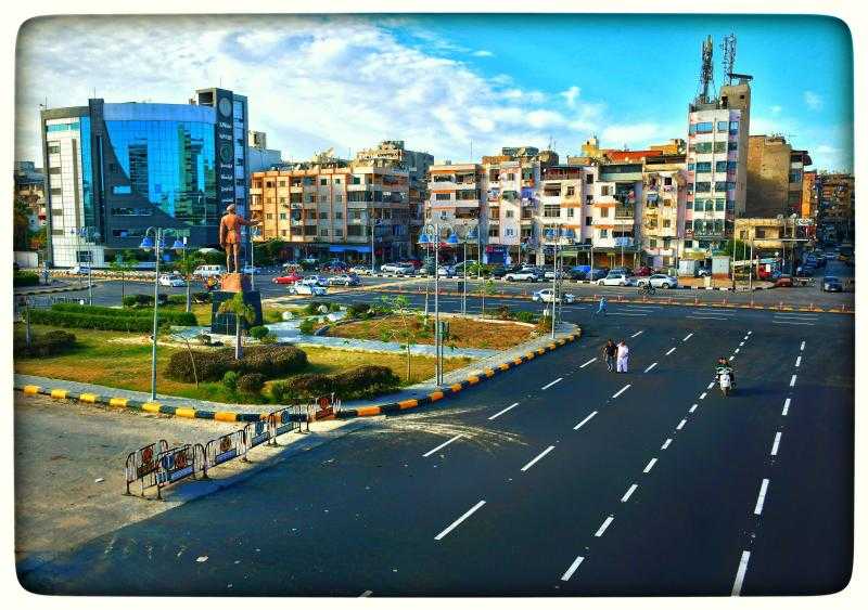 الانتهاء من أعمال رصف وتخطيط شارعي عزمي ومصطفى كامل أمام هيئة ميناء بورسعيد