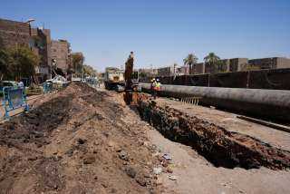 محافظ أسيوط: استبدال خط طرد الصرف الصحي المتكرر الأعطال بمحطة البركة بطول 7500 متر وبتكلفة 400 مليون جنيه
