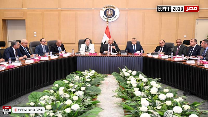 وزير الصناعة والنقل