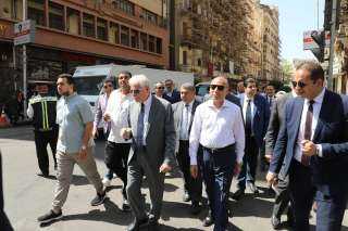 محافظ القاهرة يتابع أعمال التطوير الجارية بمنطقة القاهرة الخديوية