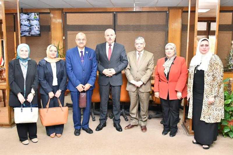 جامعة قناة السويس تعقد ورشة عمل حول أخلاقيات البحوث الطبية وحماية المشاركين