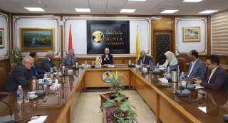 اجتماع تنسيقى بين جامعة المنيا وجهاز تنمية المشروعات الشريك الحكومى لتحالف شمال الصعيد للتعليم العالى