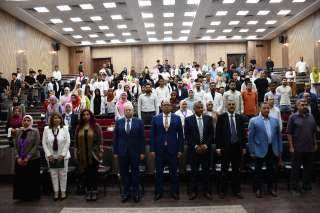 رئيس جامعة حلوان التكنولوجية: عرض هوية تأكيد على أن طلابنا يصنعون المستقبل بإبداع تكنولوجي مصري