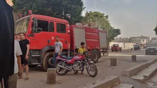 السيطرة على حريق جرن قش أرز بجوار منازل في طامية دون إصابات