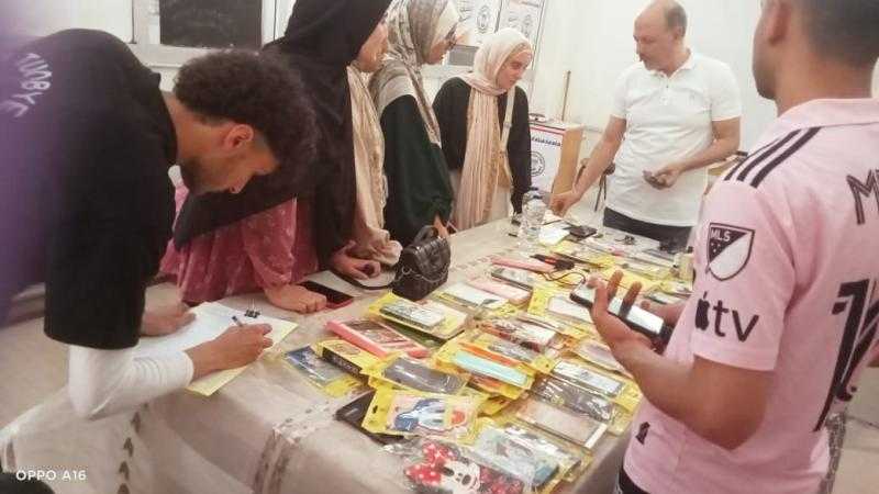 جامعة قناة السويس تنظم دورة تدريبية متخصصة في صيانة أجهزة الهاتف المحمول لطلابها