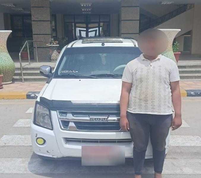 ضبط قائد سيارة لأداء حركات استعراضية  في موكب زفاف بالشرقية