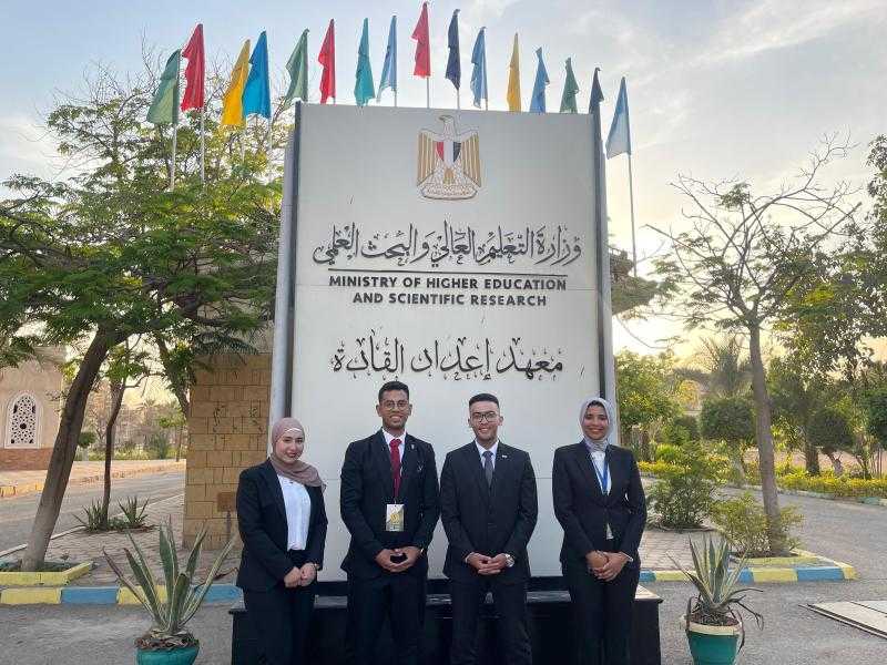 طلاب جامعة حلوان يشاركون في الملتقى الحواري لبناء الوعي بحضور وزير التعليم والبحث العلمي