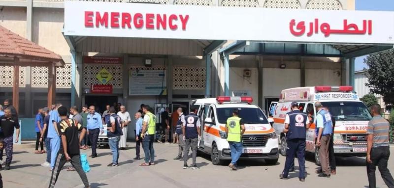 مستشفى غزة الأوروبي يخرج عن الخدمة بسبب الاستهداف الإسرائيلي