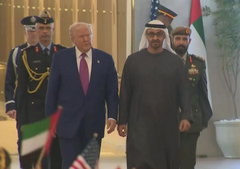 الرئيسان الأمريكي والإماراتي