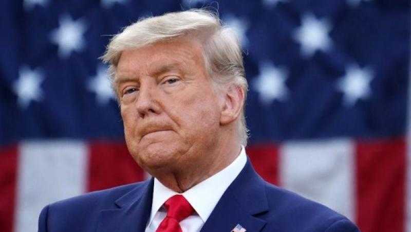 التحقيق مع مدير FBI السابق بتهمة التحريض على اغتيال ترامب