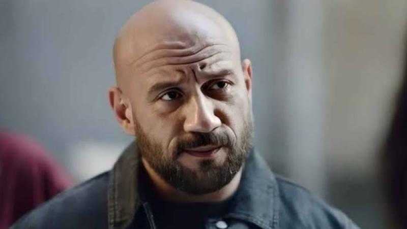 وفاة ابن شقيقة الفنان أحمد مكي