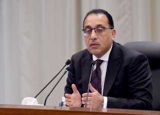 رئيس الوزراء يتفقد التشغيل التجريبي للمرحلة الأولى من الأتوبيس الترددي على الطريق الدائري