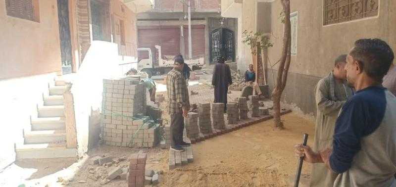 محافظ أسيوط: استمرار أعمال تطوير شوارع البداري بتركيب بلاط الإنترلوك ضمن خطة العام المالي 2024-2025