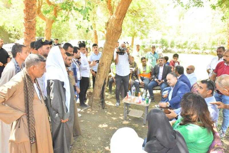 محافظ أسيوط يلتقي أهالي عرب مطير بالبداري ويوجه بتنفيذ فوري لمطالبهم الخدمية والتنموية