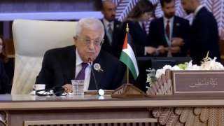 الرئيس الفلسطيني يطالب بتمكين السلطة من غزة وتخلي جميع الفصائل عن السلاح