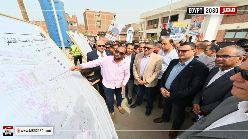 وزير الإسكان ومحافظ الجيزة