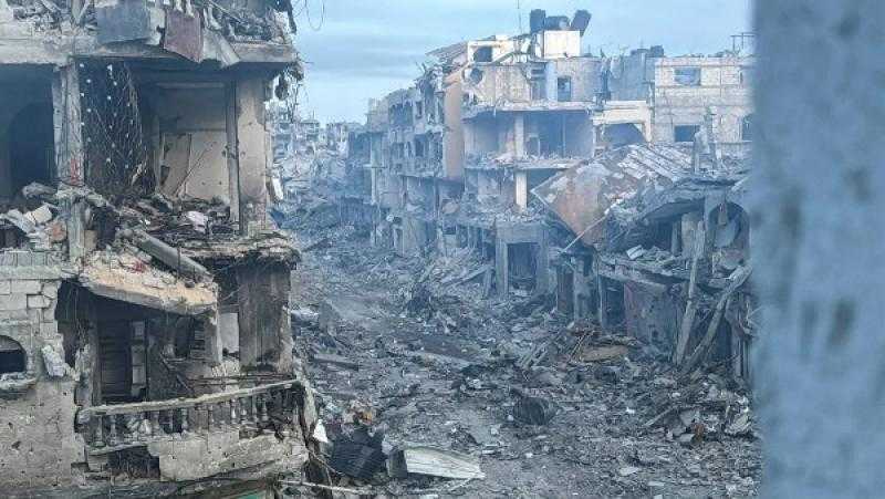 الدفاع المدني بغزة يعمل على انتشال الشهداء والجرحى من جباليا البلد