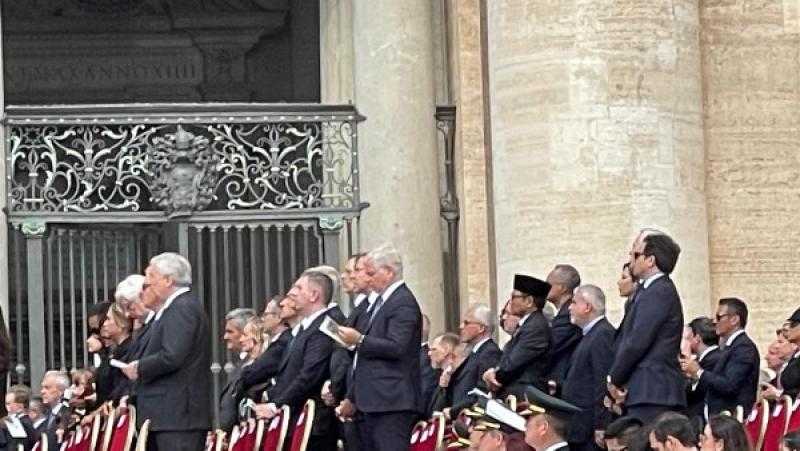 وزير الثقافة المصري يشارك في تنصيب البابا ليو الرابع عشر بالفاتيكان