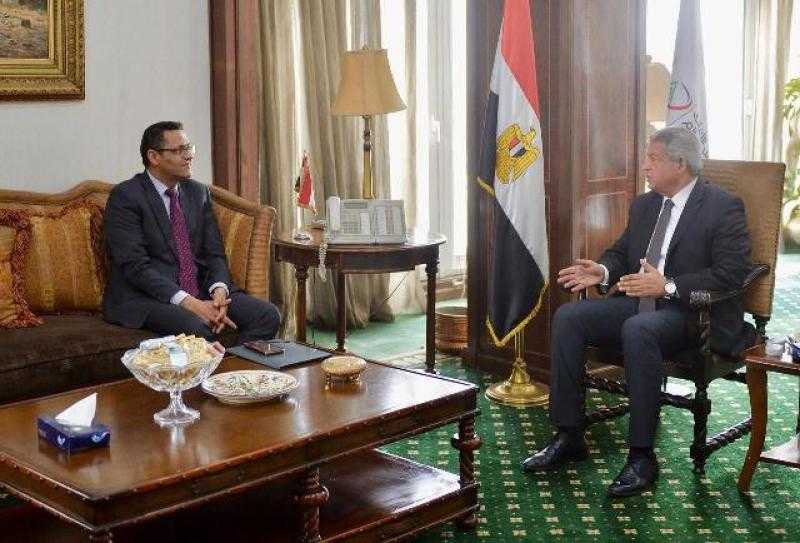 رئيس الأعلى للإعلام يستقبل نقيب الصحفيين