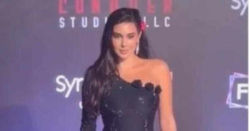 ياسمين صبرى وإياد نصار يحتفلان بعرض فيلم المشروع X