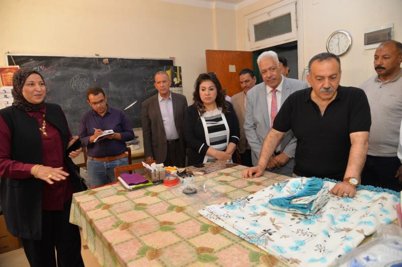 محافظ أسيوط 