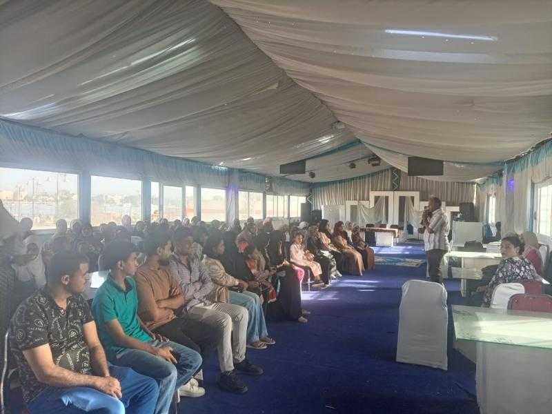 شباب على خطى النور ندوة توعوية للشباب والرياضة بالأقصر  بالتعاون مع مركز الأزهر العالمي للفتوى الإلكترونية
