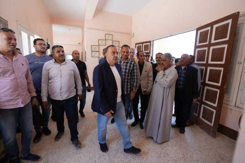 محافظ أسيوط يتفقد محمية الوادي الأسيوطي ويوجه بإجراءات فورية لتعزيز تنوعها البيولوجي وتطوير بنيتها البيئية