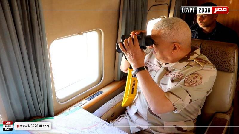 وزير الدفاع يشهد تنفيذ المرحلة الرئيسية لمشروع مراكز القيادة التعبوى للمنطقة الغربية العسكرية