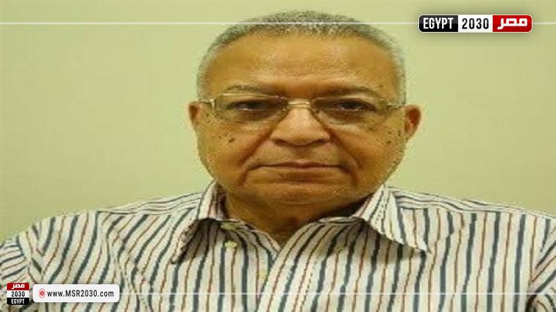 الكاتب الصحفي الكبير محمود صدقي التهامي رئيس مجلس إدارة مؤسسة روزاليوسف الأسبق