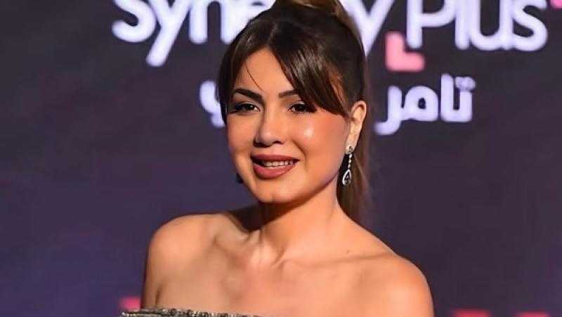 أول ظهور لنجلاء بدر بعد عملية التجميل