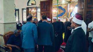 مدير أوقاف الإسماعيلية يقدم واجب العزاء لأسرة الطيار الشهيد