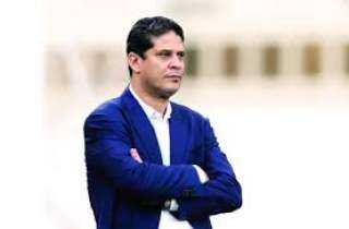 تفاصيل مهمة في تجديد عقد أيمن الرمادي مع الزمالك