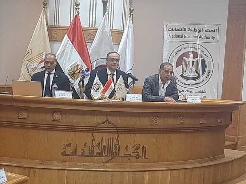 المشاركة الانتخابية.. حق وواجب حلقة نقاشية بالأعلى للثقافة