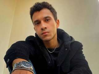 عصام عمر يتصدر التريند بفيلم ”سيكو سيكو” ويتفوّق في سباق عيد الفطر السينمائي