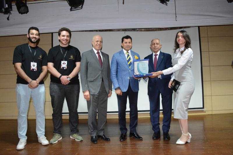 وزير الشباب والرياضة يشهد فعاليات منتدى شباب يقود شباب بالأكاديمية العربية للعلوم والتكنولوجيا