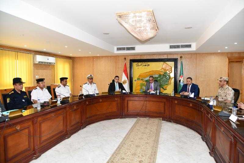 محافظ الفيوم :رفع درجة التأهب إلى الدرجة القصوى بجميع مديريات الخدمات والوحدات المحلية