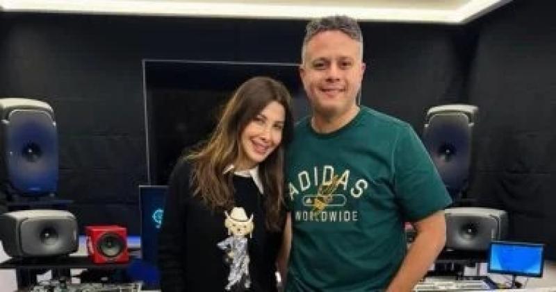 نانسى عجرم تستعد لطرح أغنيتين باللهجة المصرية