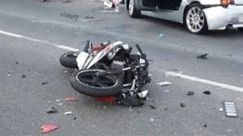 مصرع شابين في حادث انقلاب دراجة نارية بمنشأة القناطر