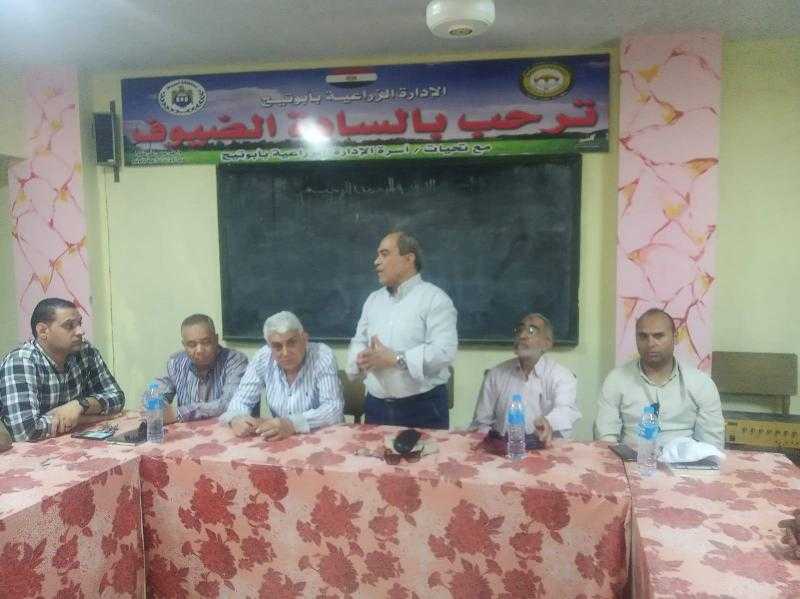 محافظ أسيوط: دعم متواصل للأنشطة الزراعية وتكثيف الندوات الإرشادية لتعظيم الاستفادة من المخلفات الزراعية