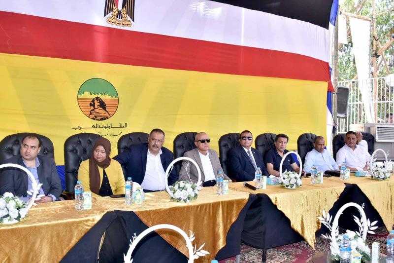 افتتاح محطتي صرف صحي الديمقراط والرزيقات قبلي بأرمنت بالأقصر