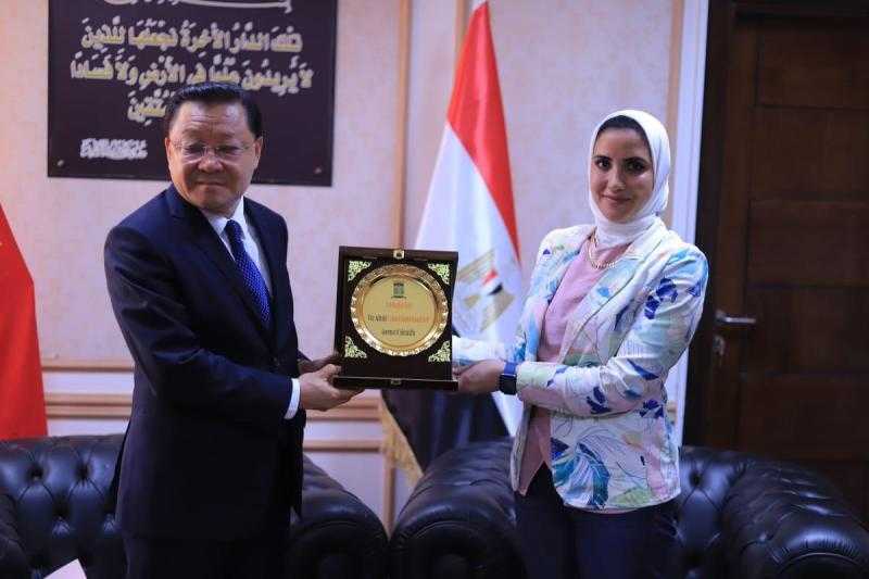 نائب محافظ الإسكندرية تستقبل وفد جوانجدونج الصيني لبحث سبل تعزيز التعاون الاقتصادي والتكنولوجي بين الجانبين