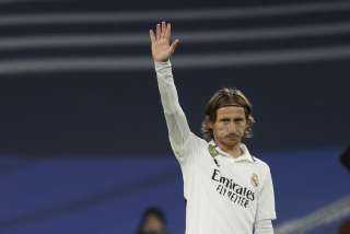 «ميسي يمد يده».. ومودريتش يقترب من إنتر ميامي في صفقة مفاجأة