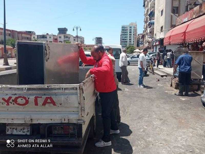 إزالة مغسلتين مخالفتين بمنطقة التعاونيات وتعديات مطعم بجوار مديرية الشباب والرياضة بالزهور ببورسعيد
