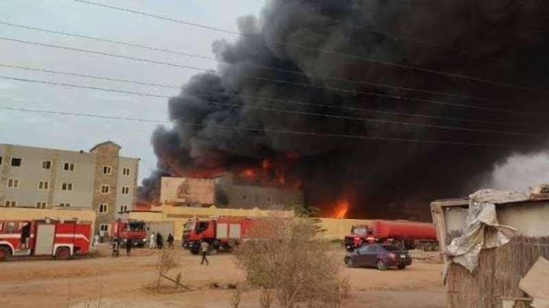 حريق مصنع 