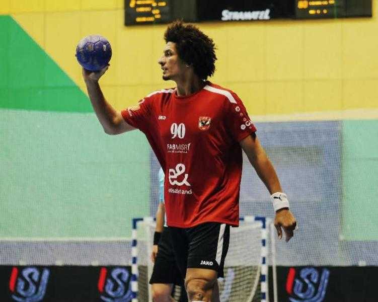 كأس الكؤوس الإفريقية لليد| على زين: الأهلي اعتاد على التتويج بالبطولات وإسعاد الجماهير