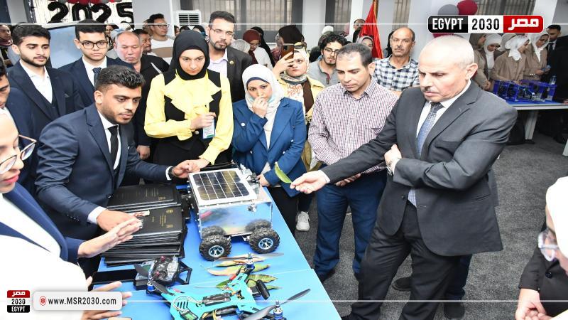 رئيس جامعة قناة السويس