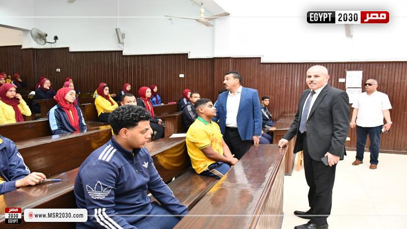 رئيس جامعة قناة السويس