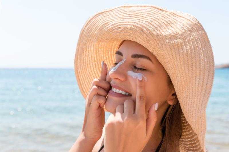 بعد غلاء اسعاره.. طريقة عمل كريم واقي الشمس في المنزل