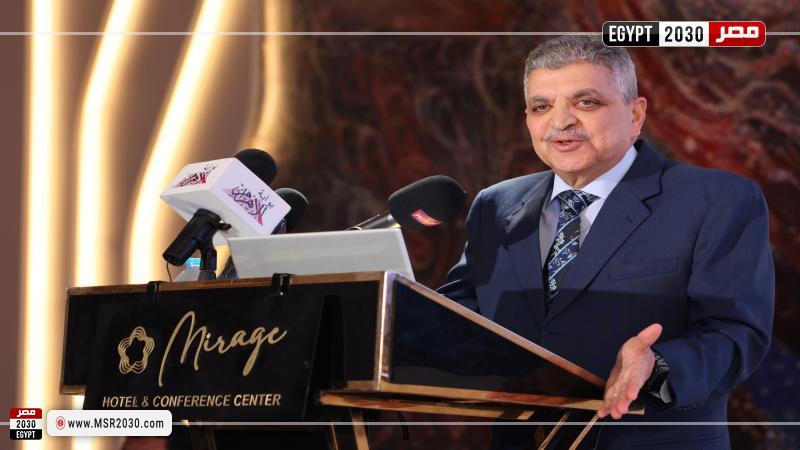 رئيس هيئة قناة السويس